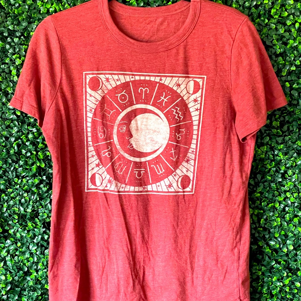 Red comfortable T-shirt ❤️